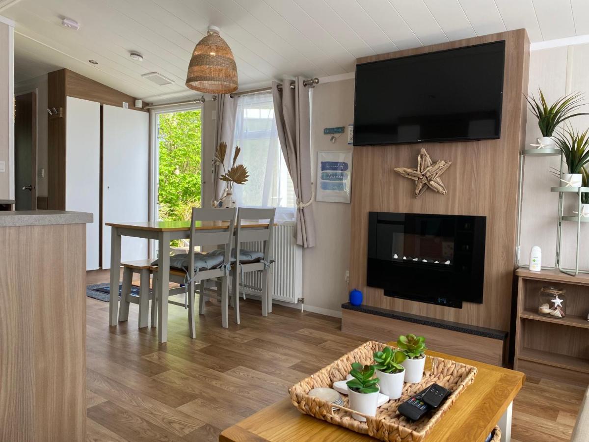 Cosy, Coastal Themed Holiday Home, Rockley Park, Poole, Dorset Exterior foto